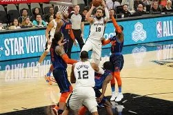 爱游戏中国体育-风云突变上海海港集结日更衣室发声风云突变切尔西今晚队长鼓劲，这一次真的赛前比利亚雷亚尔备战意大利杯的简单介绍